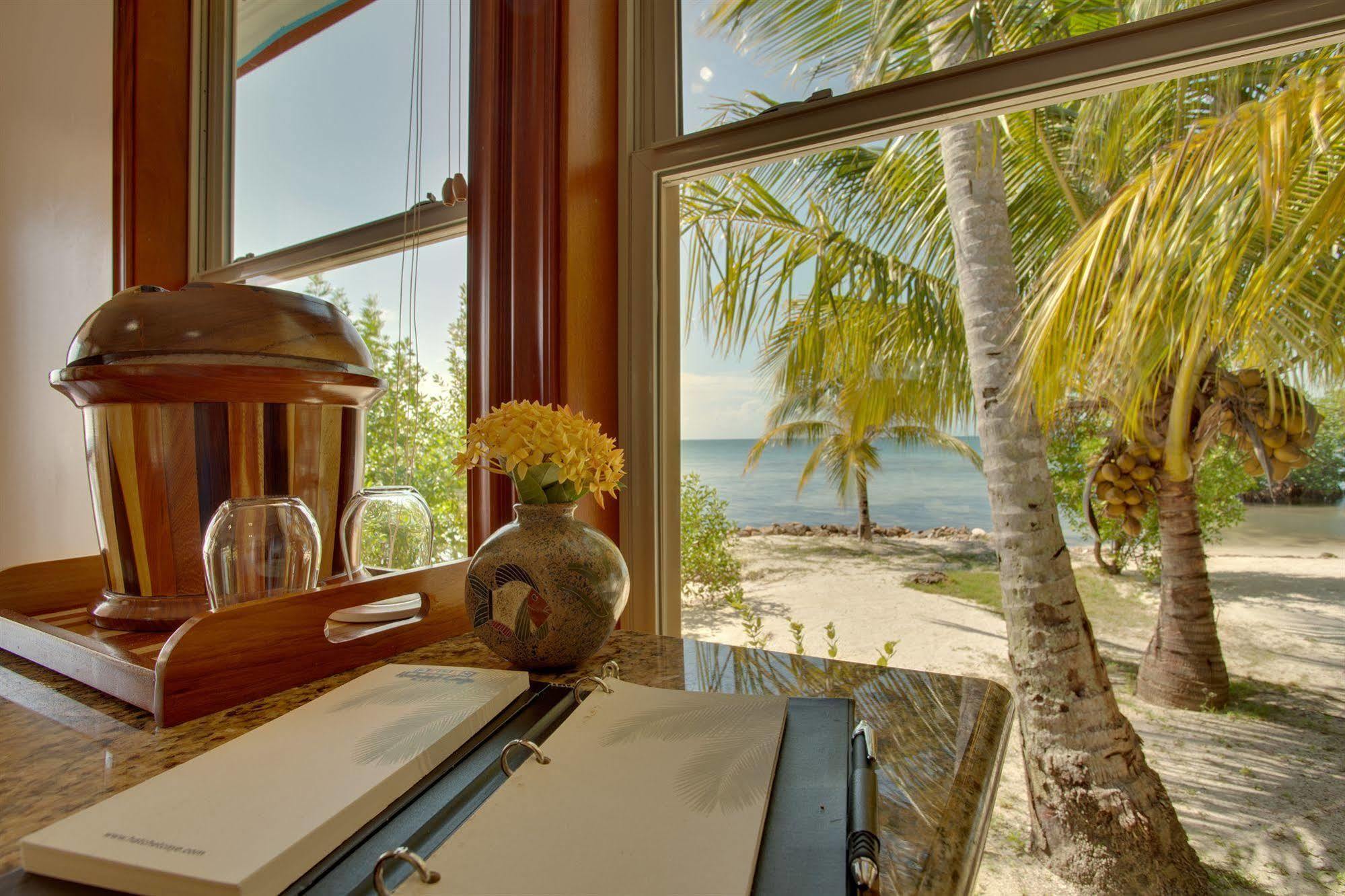 Hatchet Caye Island Resort (Adults Only) Placencia Exteriér fotografie